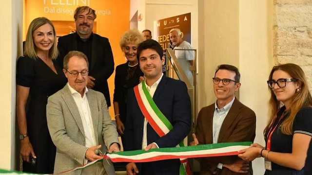 Federico Fellini : du dessin à la réalisation